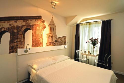 La Porta Luxury Rooms, Split (photo 10)