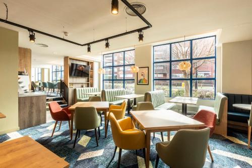 Holiday Inn London Sutton an IHG Hotel - image 3