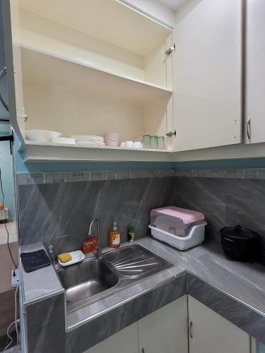 Kitchen, Jens Samal Vacation Rental - Centrally Located - Fully Furnished 2br WIFI near Repelling Platform