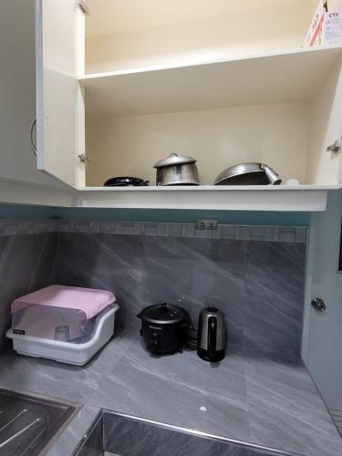 Kitchen, Jens Samal Vacation Rental - Centrally Located - Fully Furnished 2br WIFI near Repelling Platform