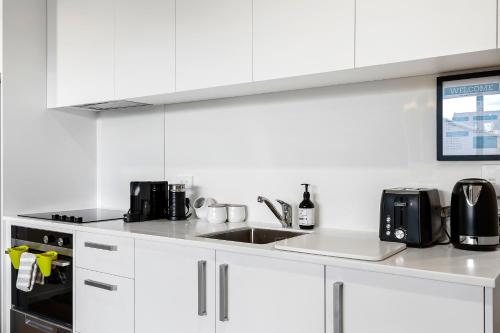 Apartment - Ground Floor image 5