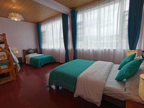 Mama Naxi Guesthouse - image 5