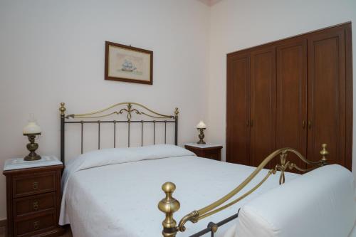 Phaedra Hotel - image 2
