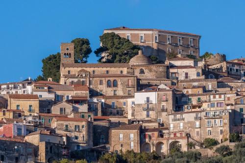 Trezene Village - image 11