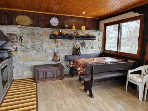 Къщи за гости под орехите, Tryavna (foto 5)