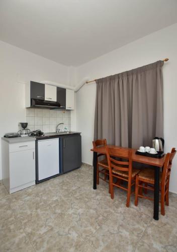 KOYNTOYRA ROOMS in Pelekanos