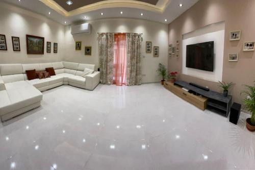 Sunrise Apt - Modern Studio Apt near the Beach, Birżebbuġa (zdjęcie 4)
