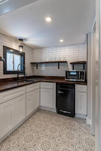 Konyha, Luxurious and Cozy Cabin in a Rural Setting #16 in Peterborough (NH)