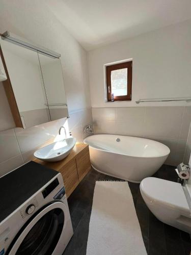 Kalaja Apartment Kalaja Apartment