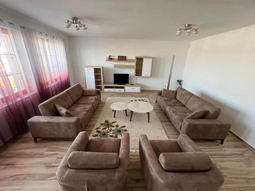 Kalaja Apartment Kalaja Apartment