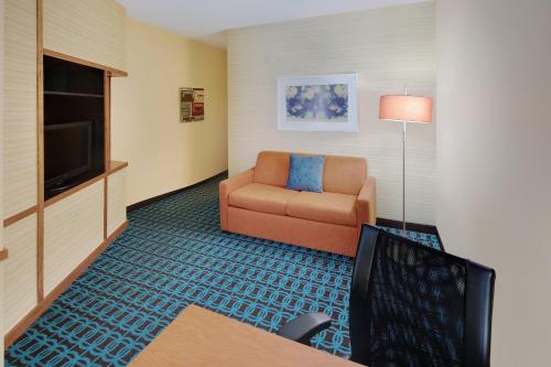 Fairfield Inn & Suites Austin University Area