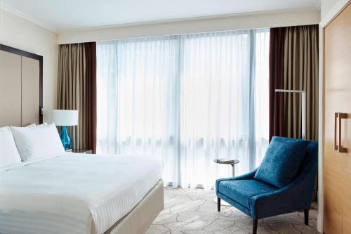 room detail thumbnail 1