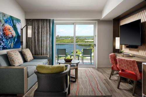 King Studio with Balcony and Lagoon View