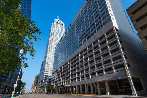 Sheraton Indianapolis City Centre Hotel