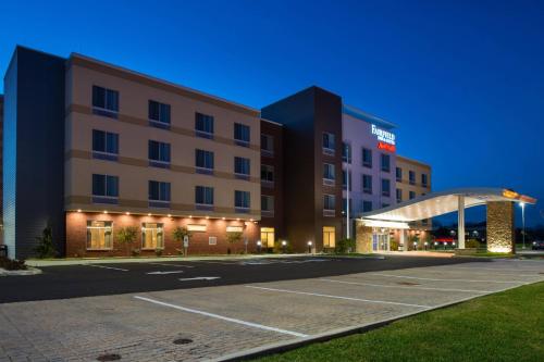 Fairfield Inn & Suites by Marriott Akron Stow