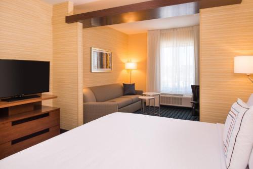 Fairfield Inn & Suites by Marriott Akron Stow