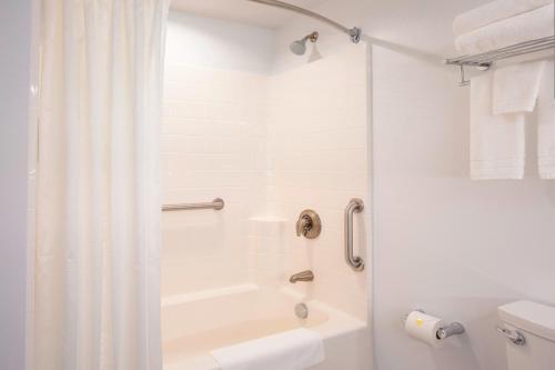 Four Points by Sheraton Norwood Conference Center