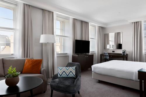 2 king beds