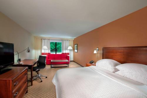 Four Points by Sheraton Manhattan in Fort Riley Boulevard