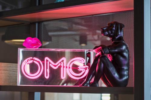 Moxy Munich Ostbahnhof - image 14