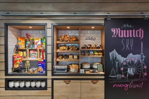 Moxy Munich Ostbahnhof - image 12