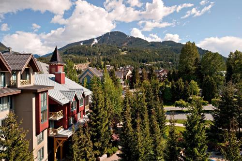 Delta Hotels by Marriott Whistler Village Suites - Whistler Blackcomb