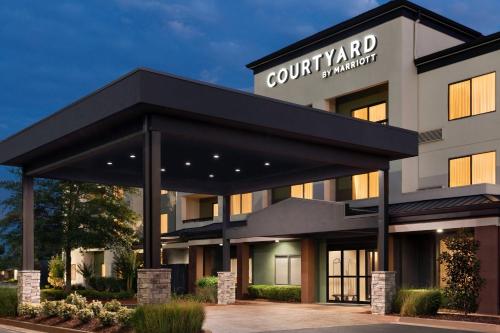 Courtyard by Marriott Tulsa Central