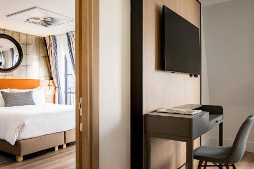 Renaissance by Marriott Paris Vendome Hotel