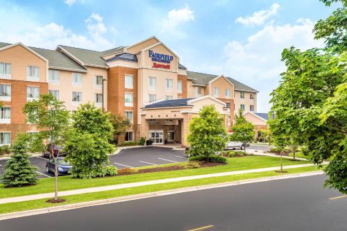 Fairfield Inn and Suites by Marriott Madison East