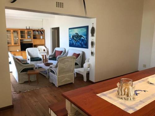 La Mer, a beautiful seafront home in Sandbaai, Hermanus (foto 7)