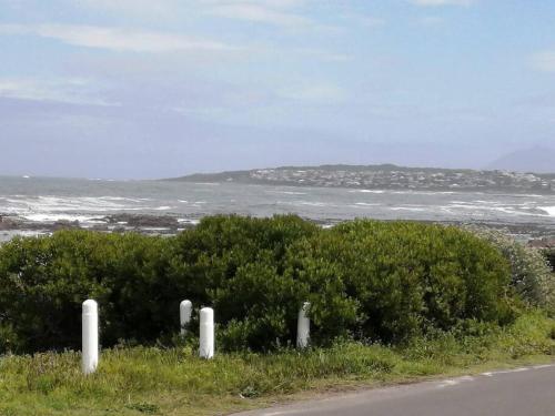 La Mer, a beautiful seafront home in Sandbaai, Hermanus (foto 9)