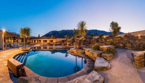 Vistas, Oakridge Wanaka Hotel in Wanaka