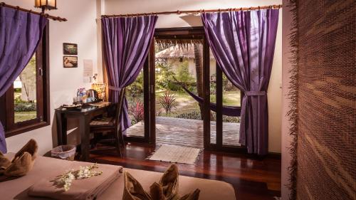 Garden Bungalow image 4