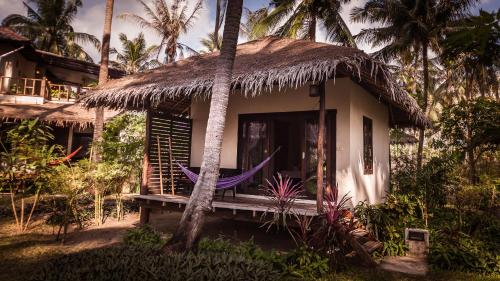 Garden Bungalow image 3
