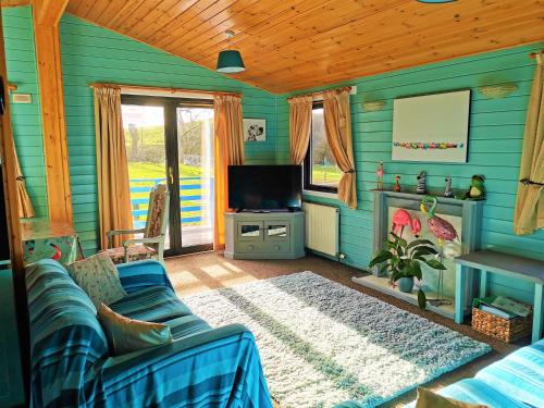 Glen Roe - 3 Bed Lodge on Friendly Farm Stay in East Kilbride