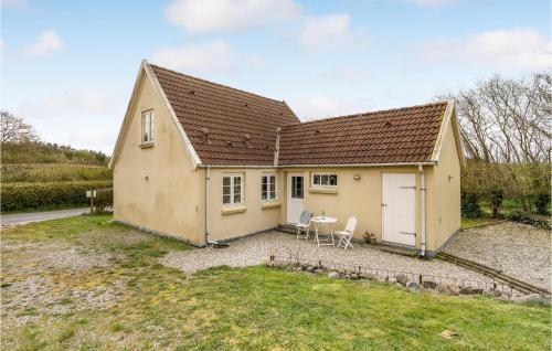  Nice Home In Rudkbing With 2 Bedrooms, Pension in Rudkøbing