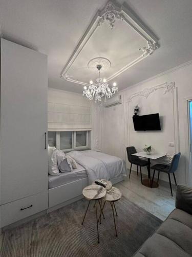 The Artist's Loft near Center, Tirana (photo 10)