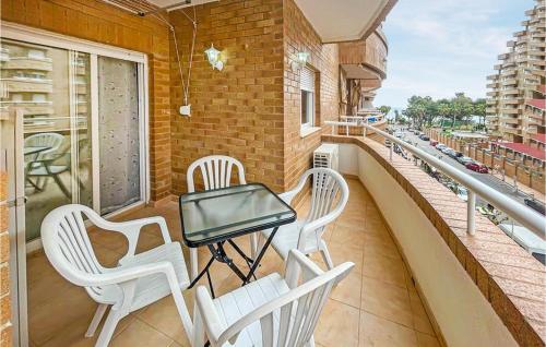 Nice apartment in Oropesa with Outdoor swimming pool and 2 Bedrooms