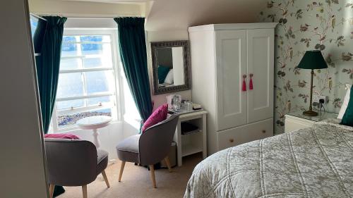 Thistle House Guest House - image 6