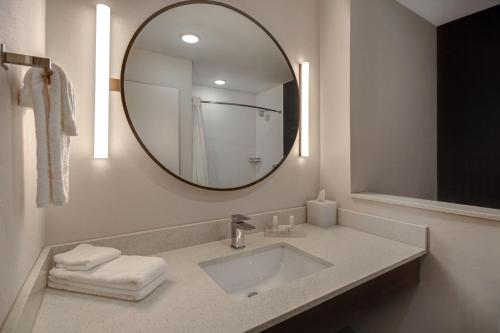 Fairfield by Marriott Inn & Suites Grand Rapids Wyoming in Wyoming, USA
