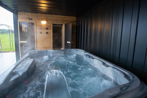 外部景觀, 格蘭達洛奇住宿加早餐旅館 (Glendaloch B&B) in 奧爾德格羅夫