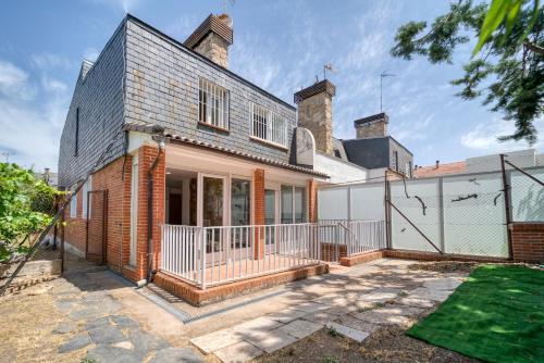 A CASACAFE Madrid Pozuelo Estacion Private Rooms