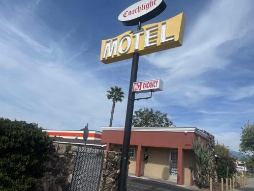 Coach Light Motel - Hotel - Hemet