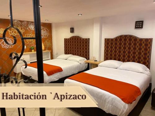 2 double beds, 1 twin bed