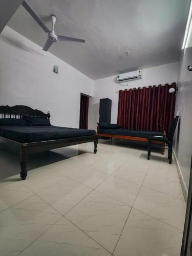 Three-Bedroom Apartment image 5