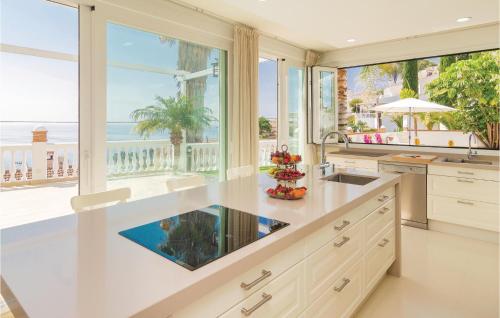 Three-Bedroom Holiday Home  room in Nice Home In Almuñecar