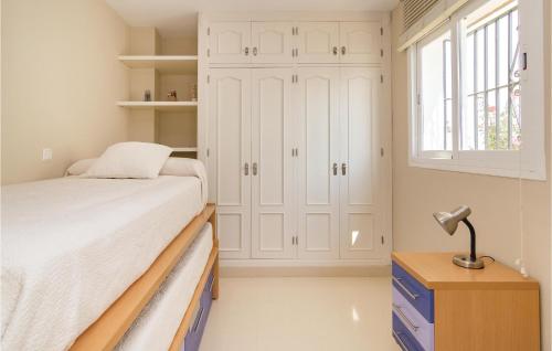 Three-Bedroom Holiday Home  image 10