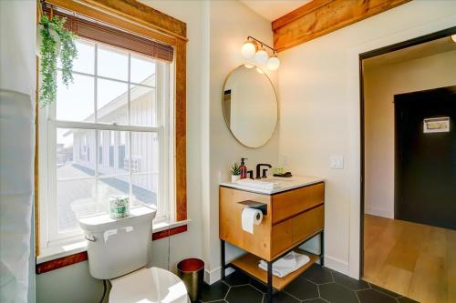 206 - King Suite in Waunakee, USA