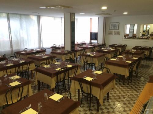 Restaurant, Hotel Ausonia in Rimini