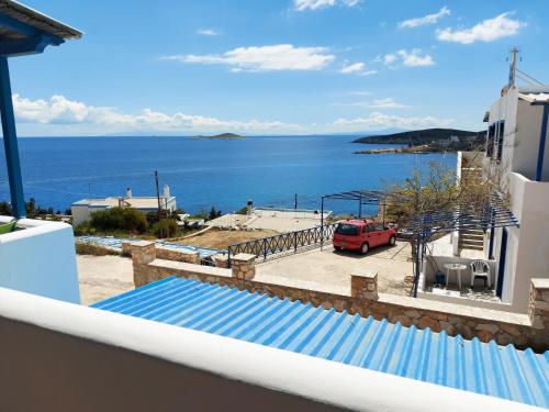 Aigaio View Studios & Rooms near Syros nasjonale lufthavn